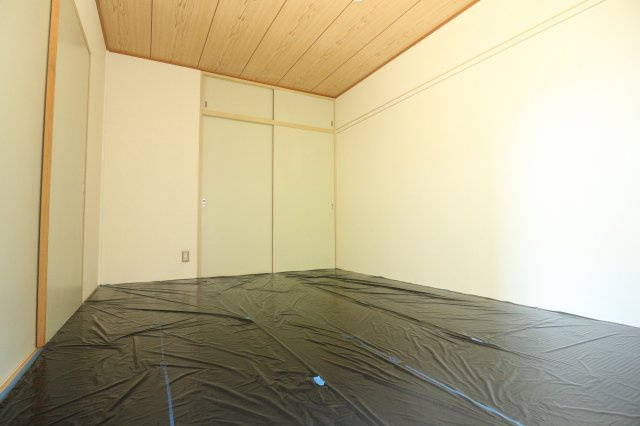 ハイツデアイの寝室