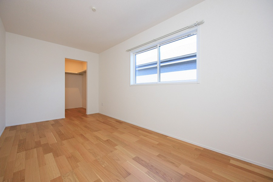 サンコート　嘉麻市鴨生の洋室