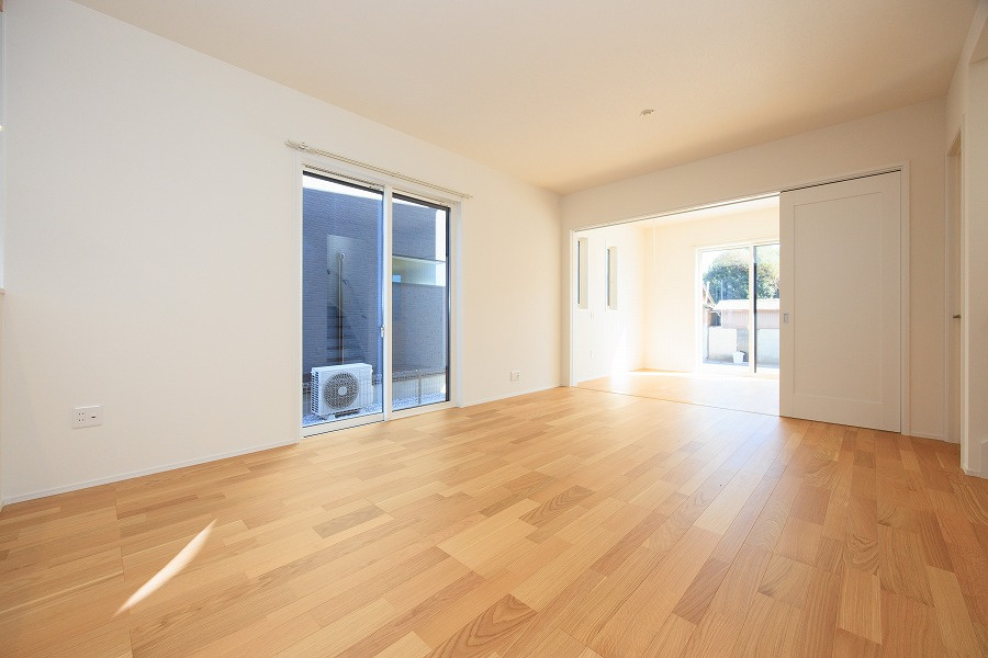 サンコート　嘉麻市鴨生の居間・リビング