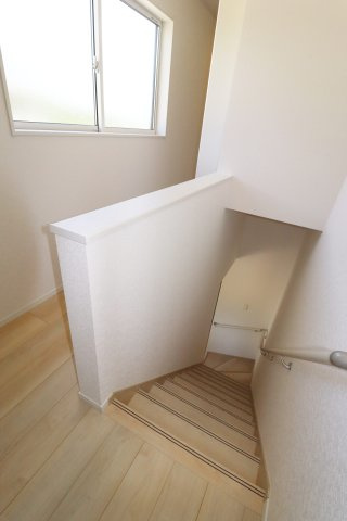 本宮市青田字中森　　　8号棟　　　五百川小学校、本宮第２中学区の内装