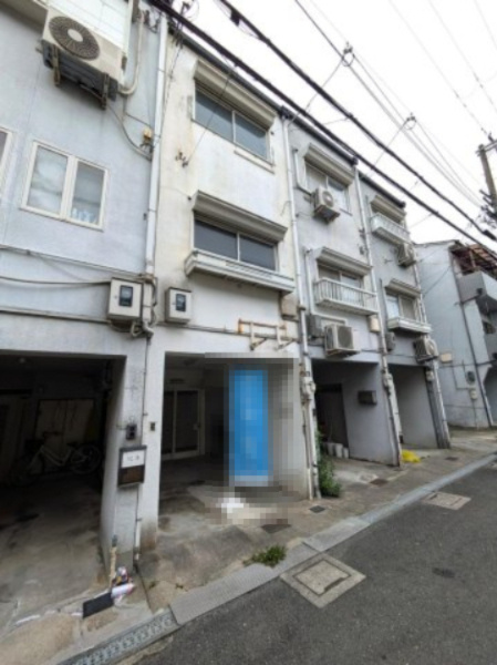 北巣本町　中古一戸建ての外観|新しい生活にいかがでしょうか？外観はお住まいの顔になります。こだわりたいポイントですね。外壁塗装や屋根塗装のご相談も承っております。
■現地内覧・資金計画相談・住宅ローン相談もお問合せ受付中■