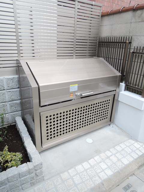 メゾン　ド　リヴィエのその他共用部分|★敷地内ゴミストッカー★