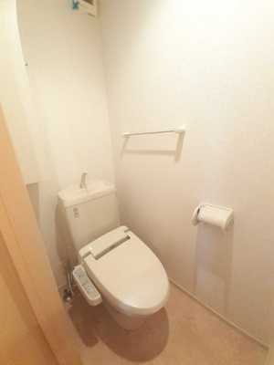 【トイレ】 | ＬｉｎｏコートⅠ | 落ち着いた色調のトイレです