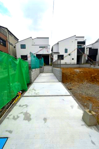 高井戸西1丁目・新築戸建・4号棟の駐車場