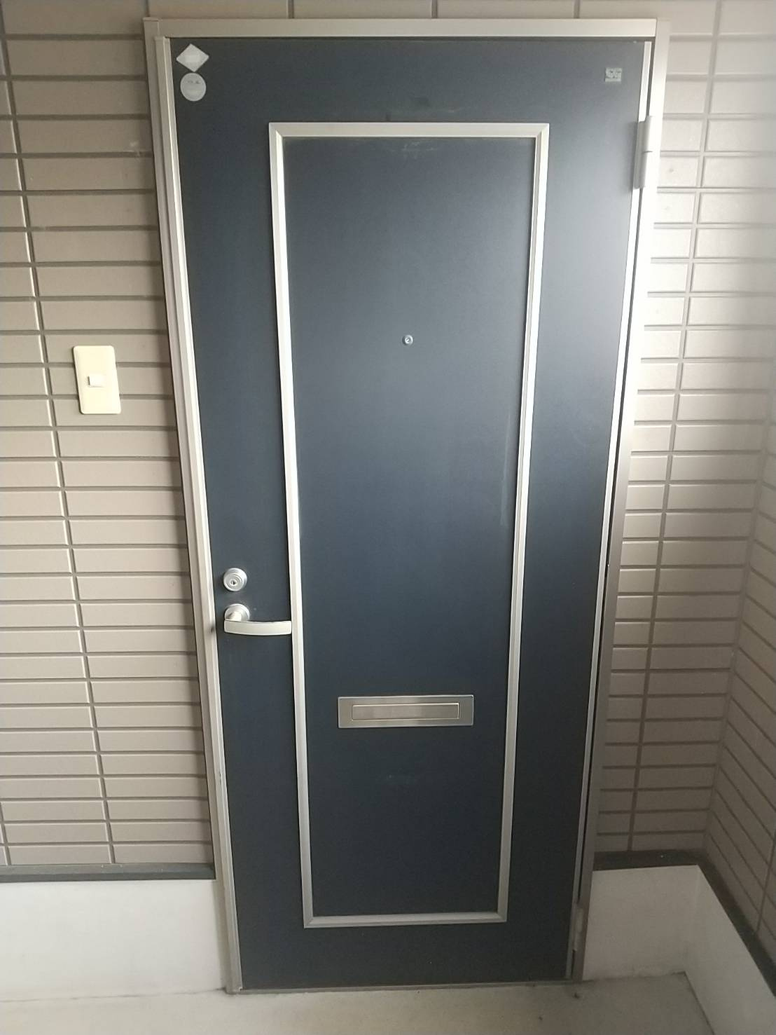 坂本ビルの玄関|シンプルで使いやすい玄関です