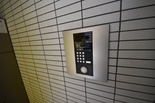 サンプラザ浪速のエントランス