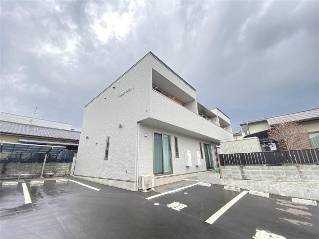 Flower　valley　Iの外観