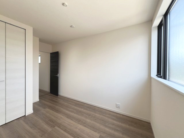 碧南市沢渡町　新築分譲　5号棟の洋室|洋室5.69帖　