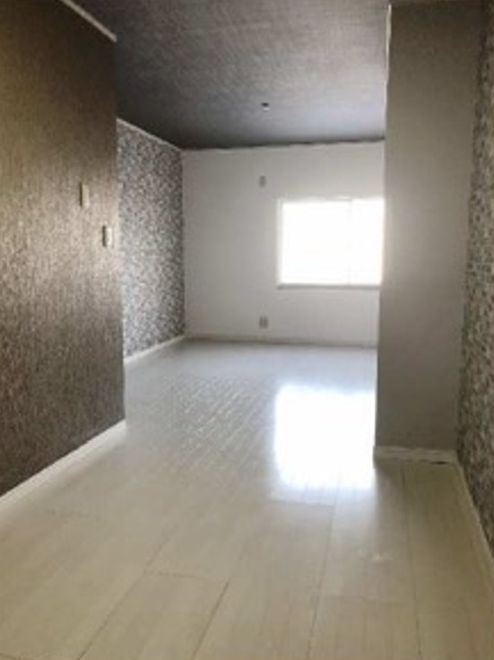 寝屋川ガレージハウスの内装