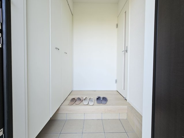 瑞浪市学園台第２の玄関