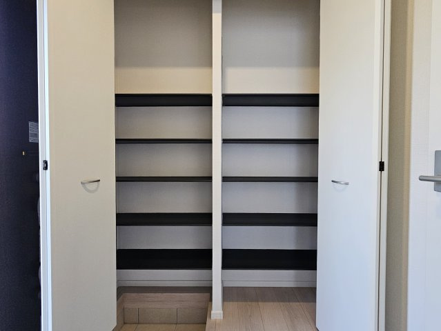 瑞浪市学園台第２の収納