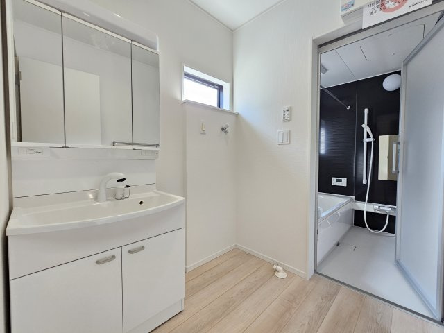 瑞浪市学園台第２の独立洗面台