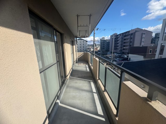 ヌーヴェルシャトーのバルコニー