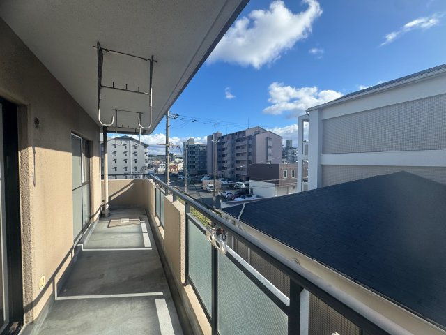 ヌーヴェルシャトーのバルコニー