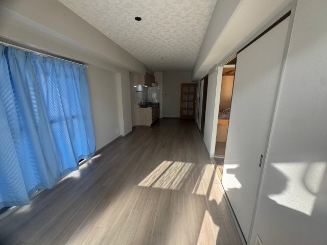 ヌーヴェルシャトーのその他