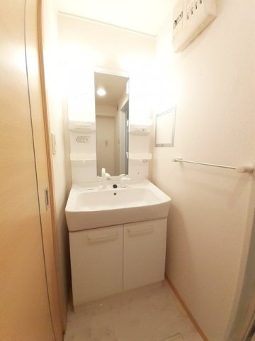 メゾン・セレーノの洗面所