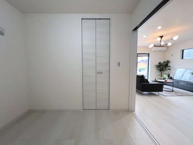 碧南市沢渡町　新築分譲　4号棟の洋室|1階4.5帖洋室