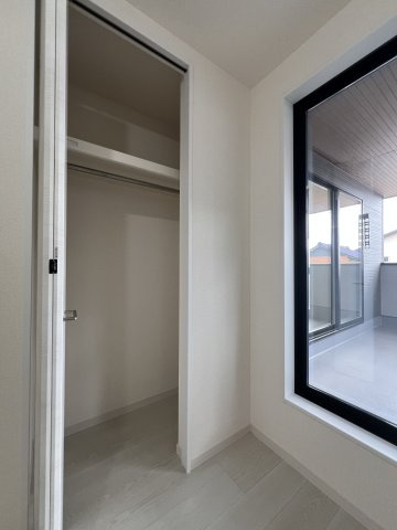 碧南市沢渡町　新築分譲　4号棟の収納|5.56帖洋室クローゼット