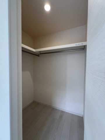 碧南市沢渡町　新築分譲　4号棟の収納|6.0帖洋室クローゼット