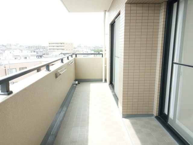 東急クリエール川口戸塚のバルコニー