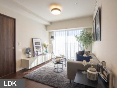 THE TOWER JUJOの居間・リビング