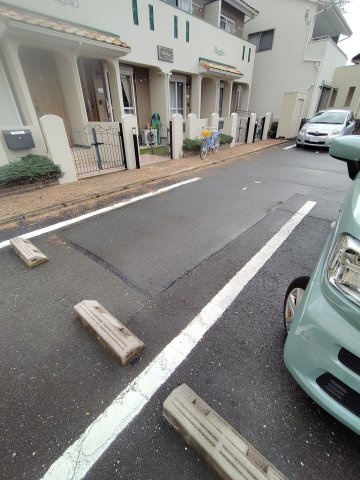 メイユールの駐車場