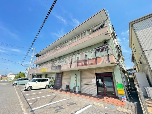 丸兼ビルの外観