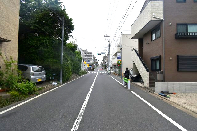 上井草2丁目・新築戸建の前面道路含む現地写真
