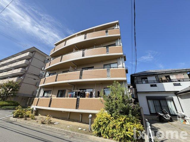 スペンドカームリー