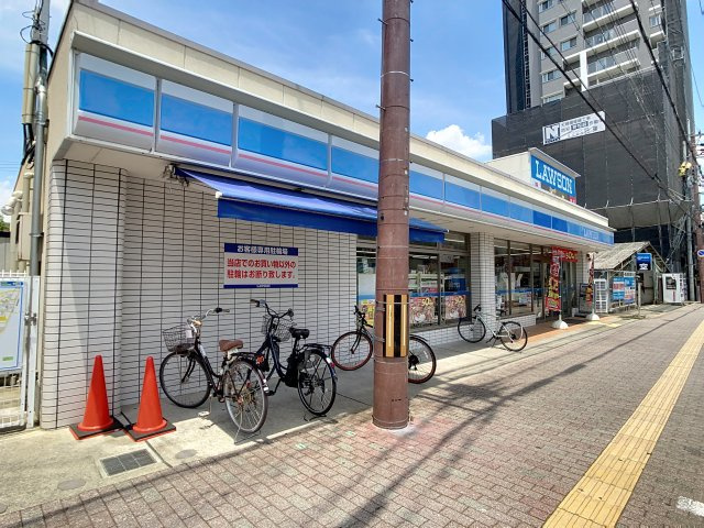 アンリシールⅢの周辺