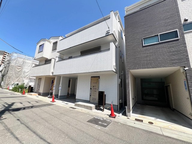 長田区松野通　新築戸建の前面道路含む現地写真