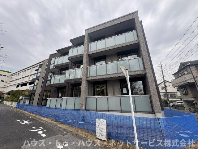 フォンターナYUの外観