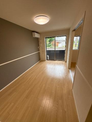 【内装】 | グレイスコート | 室内