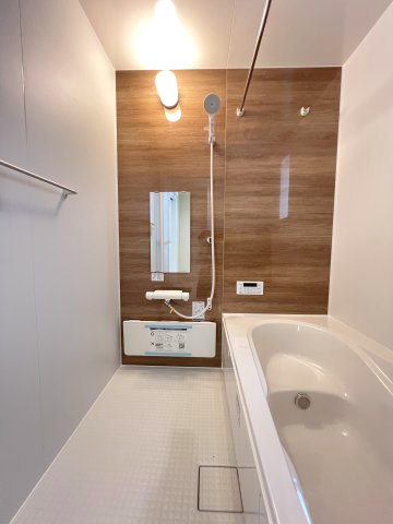 碧南市沢渡町　新築分譲　2号棟の浴室