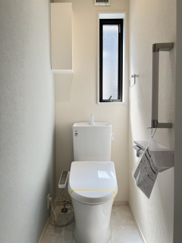 碧南市沢渡町　新築分譲　2号棟のトイレ|２階トイレ