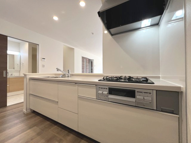 碧南市沢渡町　新築分譲　2号棟のキッチン
