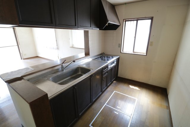 厚木市森の里4丁目　中古戸建のキッチン