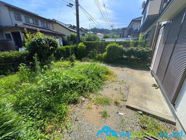 厚木市森の里4丁目　中古戸建の庭