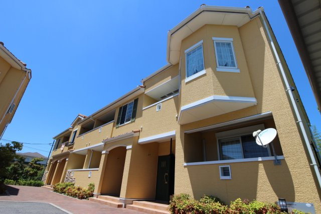 プロムナードAのエントランス