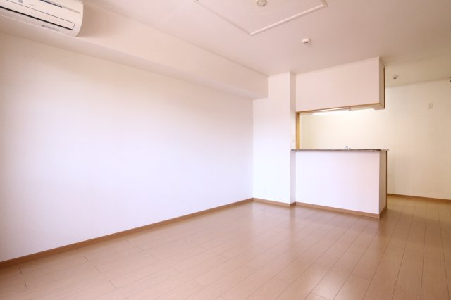 プロムナードAの居間・リビング