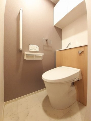 【トイレ】 | アンドザブルーⅡ1KSW | 清潔感のあるトイレです