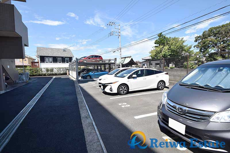 マイキャッスル湘南辻堂の駐車場