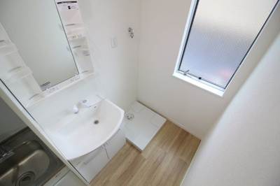 【洗面所】 | フィオーレ鷹取町