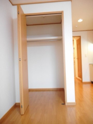【収納】 | レジデンスひらお1KO | 大きなものも収納できそうです