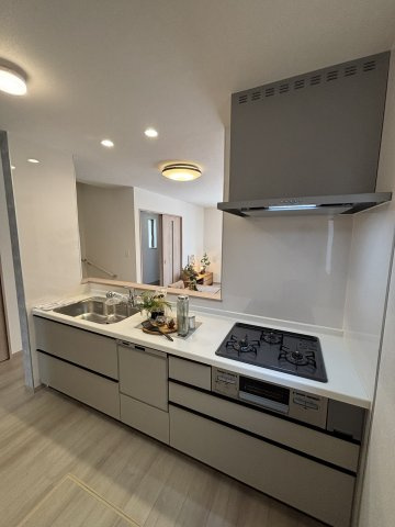 神戸市垂水区桃山台6丁目のキッチン