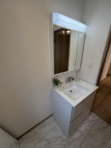 神戸市垂水区桃山台6丁目の独立洗面台