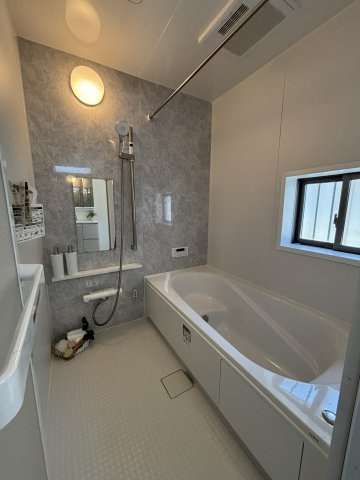 神戸市垂水区桃山台6丁目の浴室