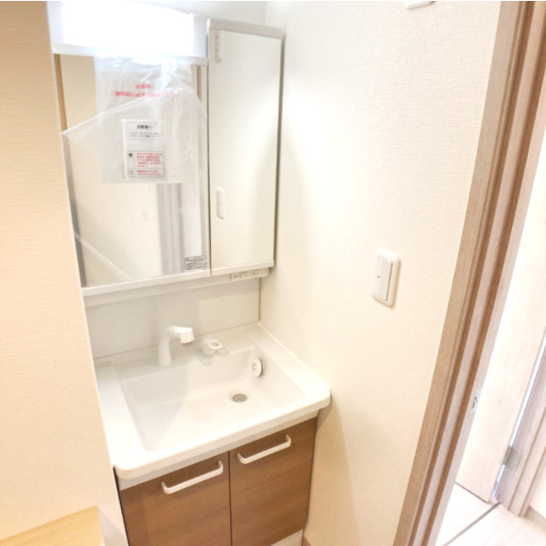 ハルホ・奏の杜・イーストの独立洗面台