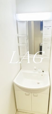 【洗面所】 | ＭＥＬＤＩＡ相模大野 | 独立洗面台です。（同仕様設備です。）