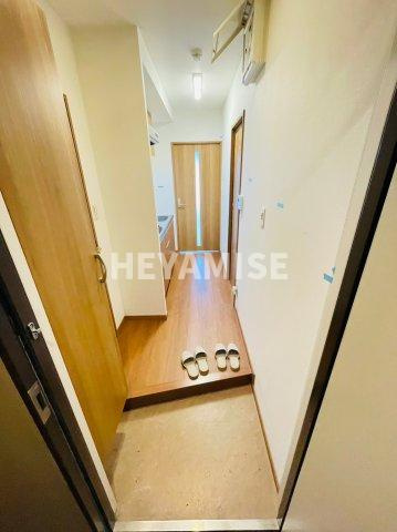 Apartment Grus Okamachiの玄関|※同間取りの別の階のお部屋の画像です※